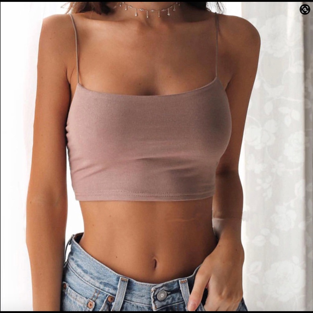 Seamless Rose Cropped Cami Top